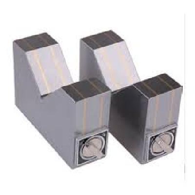Bharat Magnetic Vee Block