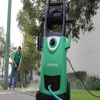 AW130 Pressure Washer Machine