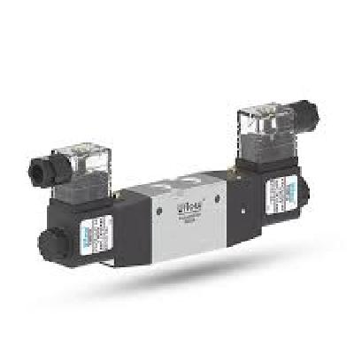 Uflow Double Acting Pneumatic Ball Valve Screwed with Namur Solenoid Valve