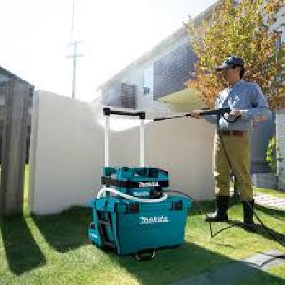 Cordless High Pressure Washer DHW080PT2