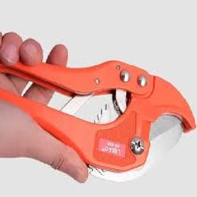 Ratchet Type Pipe Cutter