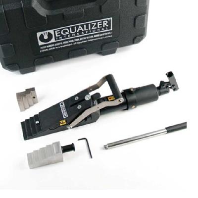 Integral Vertical Lifting Wedge