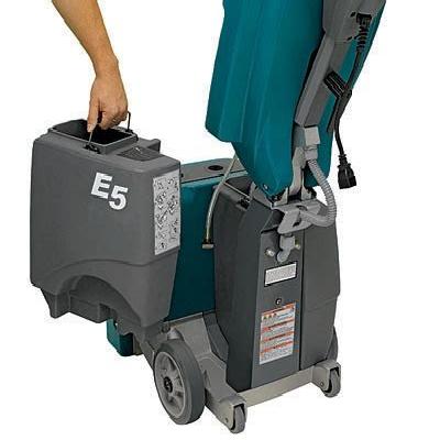 Deep Cleaning Carpet Extractor