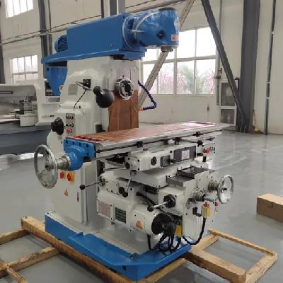 Universal Gear Head Milling Machine
