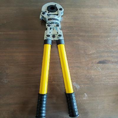 Hydraulic Pipe Wrench