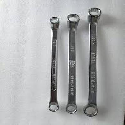 Offset Ring Spanner Set