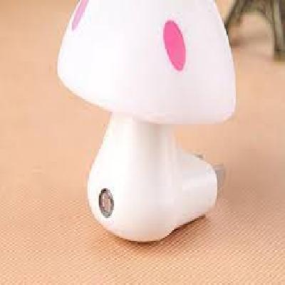 Automatic Sensor Mushroom Night Lamp - Multi Color Changing Effect