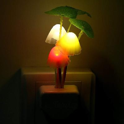 Mushroom Night Lamp - Multi Color Changing Effect - Work in Dark Place Due to Night Sensor