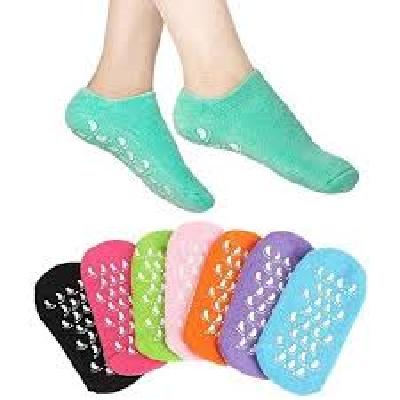 Spa Gel Leg Socks and Soft Moisturizing Gel Socks and Heel Crack Relief Socks and Dry Cracked Feet Socks
