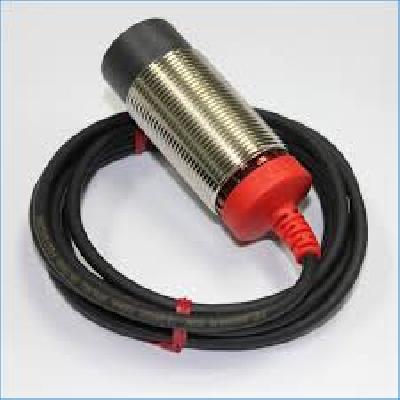 CR30-15DP Proximity Sensor