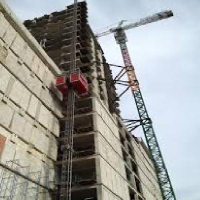 Man and Material Hoist
