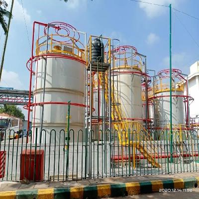 Cylindrical Chemical Storage Tanks