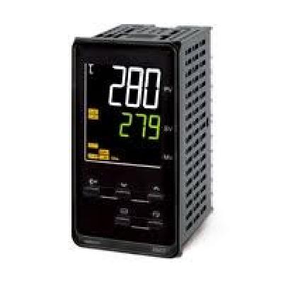 Omron E5EC-QX2ASM-800 Temperature Controller