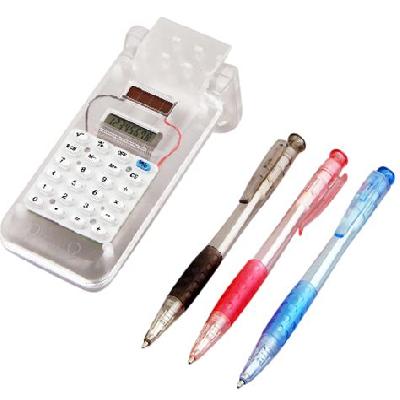 T13 - Solar Calculator With 3 Pen Set