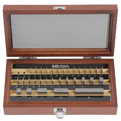 Mitutoyo 32 Pcs. Slip Gauge Set