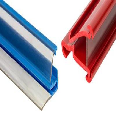 CU Extrusions Of A Moving Blade