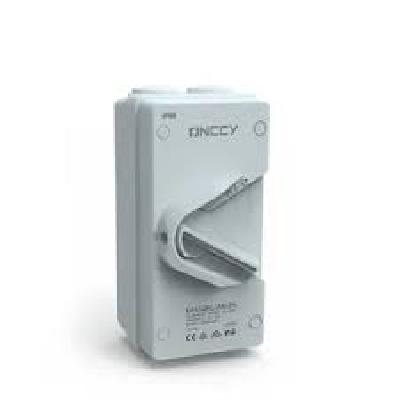 Isolator Boxes