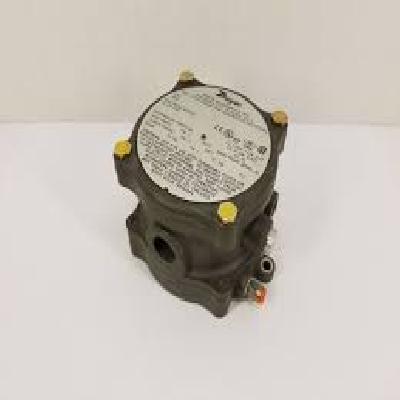 Series 1950 Explosion Proof Differential Pressure Switch