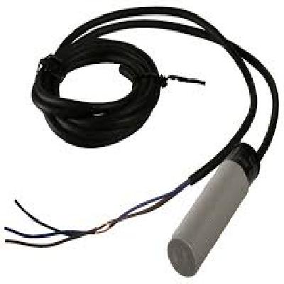 CR18-8DP Autonics Proximity Sensor