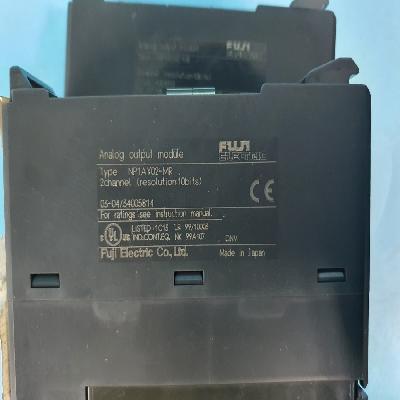 Fuji NP1AY02-MR 10 Bits Analog I/O Module