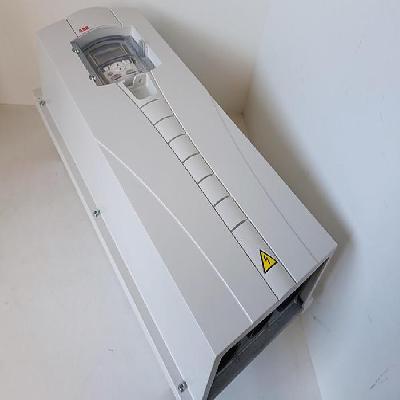 ACS550-01-038A-4 ABB VFD