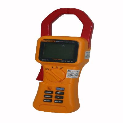 Fluke 724 Temperature Calibrator