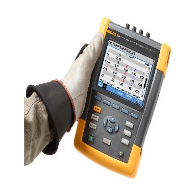 Fluke 714 Process Calibrator