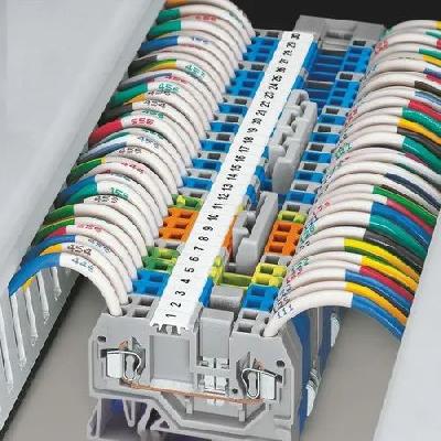 Wago Classic Rail-mounted Terminal Blocks