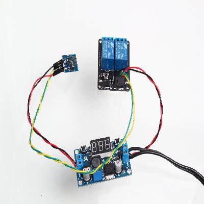 Online Controlled Relay
