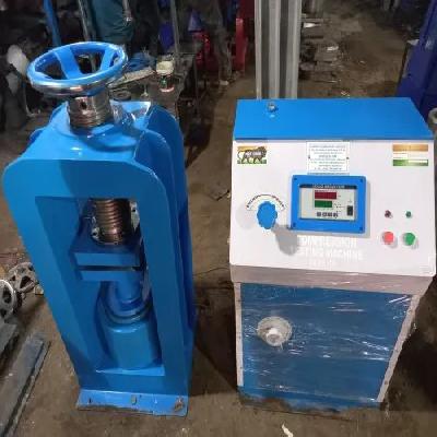 Cube Testing Machine