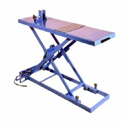 Two Wheeler Hydraulic Ramp