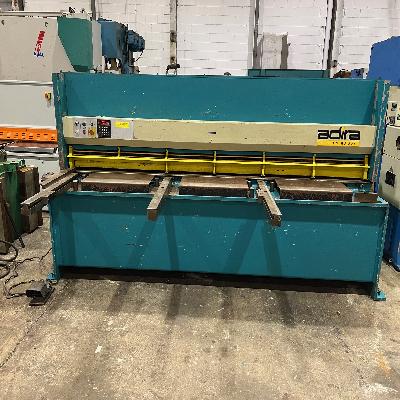 Automatic Hydraulic Shreaing Machine Nc-0630