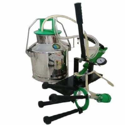 Single Bucket Hand Operated Milking Machine, 1-10 Cows/ Hour