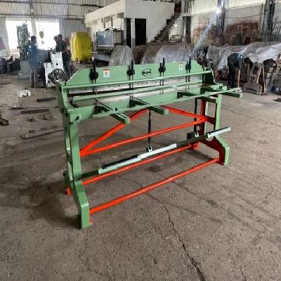 Treadle Guillotine Shearing Machine