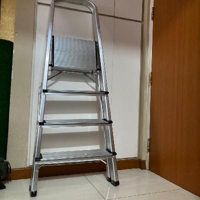 Aluminium Step Ladder - 4 Steps