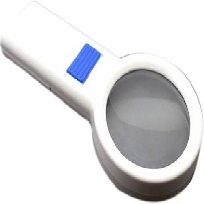 Power plus 5 LED Magnifier (new model) (works on 2xAA batteries only)