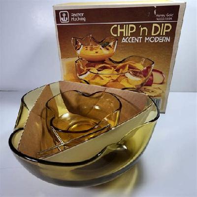 SS Chip N Dip Set Of Large 
