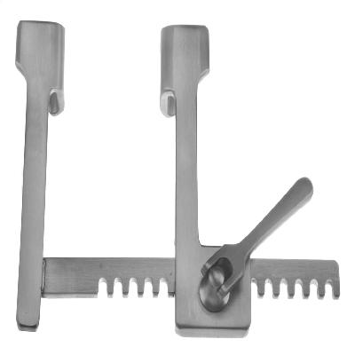 Finochietto Chest Spreader Infant