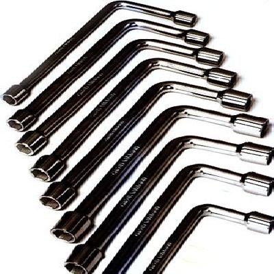 L-Type Spanners