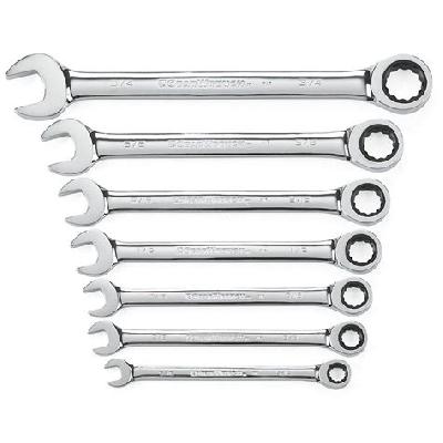 Ratcheting Spanners