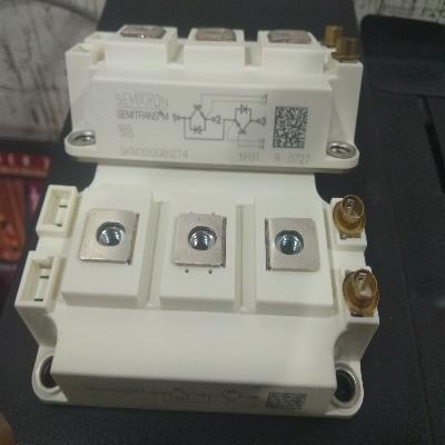 SEMIKRON SKM300GB12T4