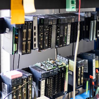 CNC/PLC And Robotic Controllers