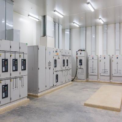 Synchronizing Panels