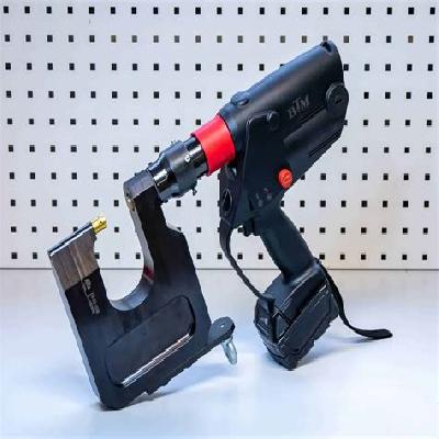 Handheld  Clinching Systems