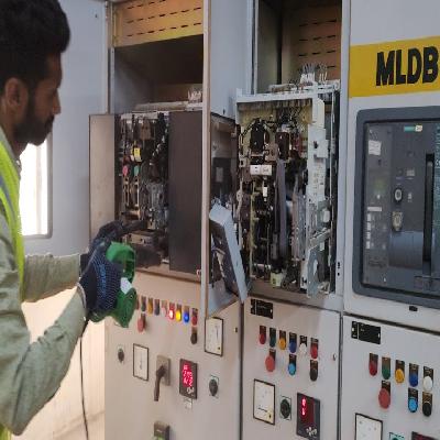 Siemens Air Circuit Breaker Repair and Service