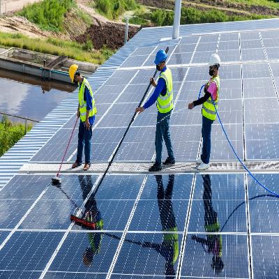 Solar Power Plant Maintenance Service