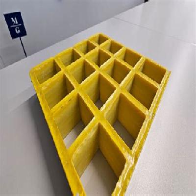 Moulded Manual Grating