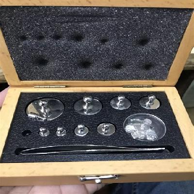 Analytical Weight Box 100 Gms