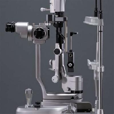 Applanation Tonometer