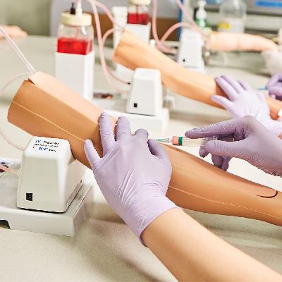 Iv Training Arm